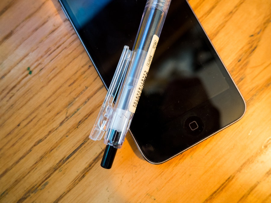 Photo: Pen and Phone